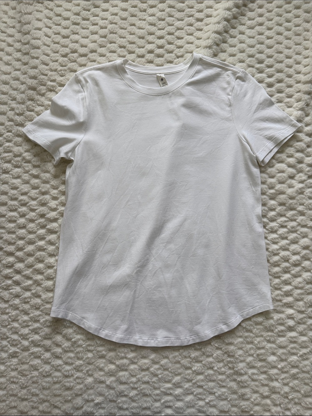 Lululemon Short Sleeve Tee-Size 4-Authentic-NWOT
